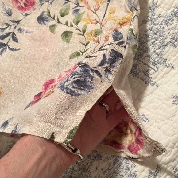 Bellambra 100% Linen Flax  Floral Top - Picture 7 of 7